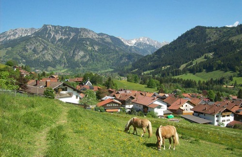 Vorderhindelang Apartment | 78 m² Apartment ∙ 2 bedrooms ∙ 4 guests