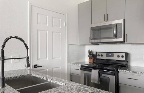 McNeil Apartment | 78 m² Apartment ∙ 1 bedroom ∙ 2 guests
