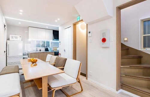 Shinjuku Hotel | 78 m² Hotel ∙ 10 guests