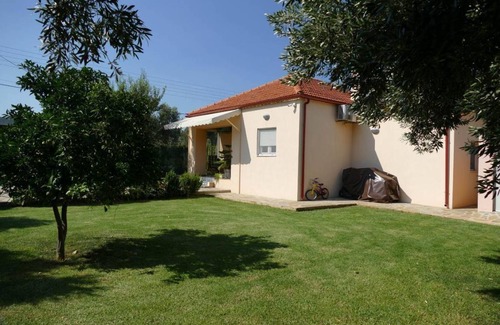 Marathon House | 79 m² House ∙ 3 bedrooms ∙ 8 guests