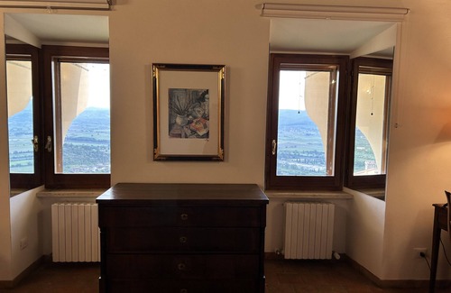 Trevi Apartment | 79s Apt in the Historic center Trevi (Perugia) 50 mt to Bars & Restaurants WiFi
