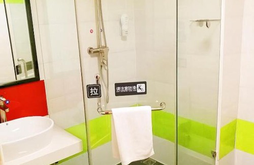 Dongguan City Center Hotel | 7Days Premium Dongguan Dongchan Wanda Plaza Branch