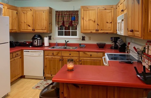 Mentone House | 7th Heaven on the Mountain. Sleeps 8, 3 Baths