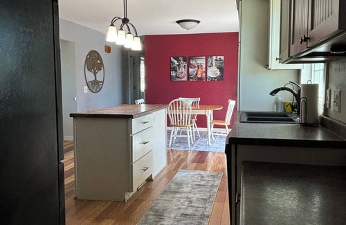 Osseo House | 7th Street Retreat with outdoor hot tub