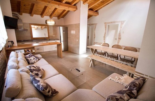 El Rasillo de Cameros Apartment | 8-12 people, garden, barbecue, pets