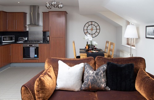 Chester-le-Street Apartment | 8 EUREKA MEWS, country holiday cottage, with a garden in Durham