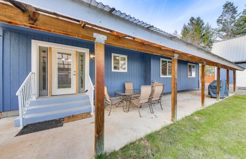 Moyie Springs House | 8 Mi to Bonners Ferry Quiet Getaway with Patio