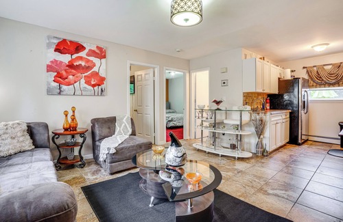 Alden Manor Apartment | 8 Mi to Long Beach: Cozy Apt w/Fenced Yard!