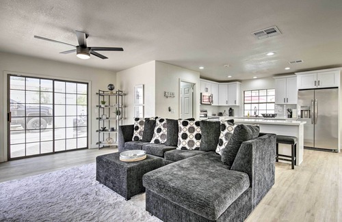 Glendale Cottage | 8 mi to Westgate: Family-friendly Glendale Home!
