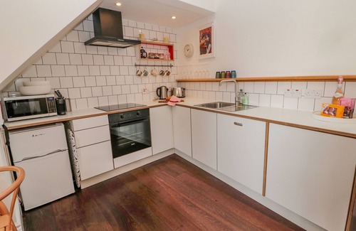 Norham Cottage | 8 PEDWELL WAY, pet friendly, country holiday cottage in Norham