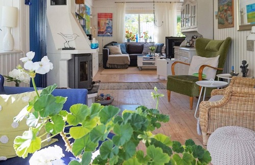 Fagerfjall House | 8 person holiday home in FAGERFJÄLL/RÖNNÄNG