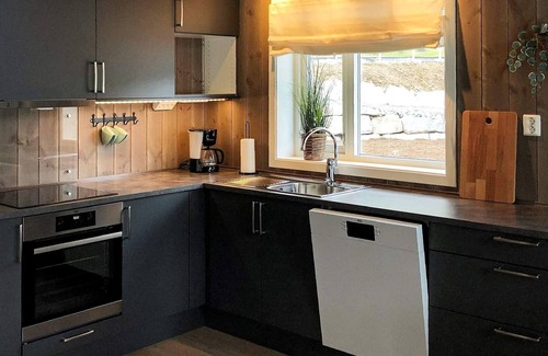 Jolster House | 8 person holiday home in skei i jølster
