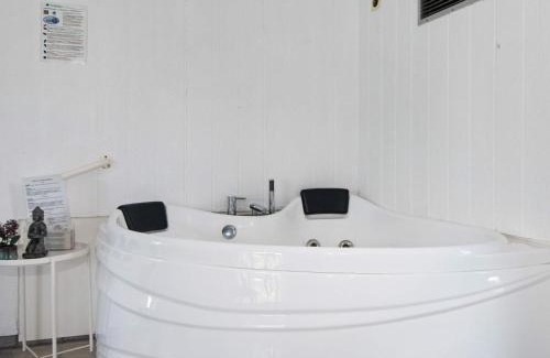 Vibæk Strand House | 8 person holiday home in Ebeltoft-By Traum