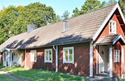 Lonsboda House | 8 person holiday home in LÖNSBODA-By Traum