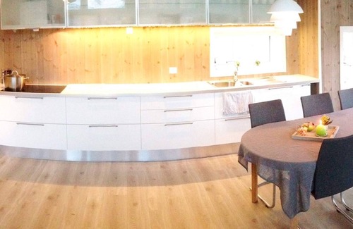 Valldal House | 8 person holiday home in Valldal