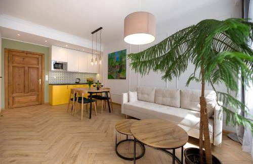Stare Miasto Apartment | 80 m² Apartment ∙ 2 bedrooms ∙ 6 guests