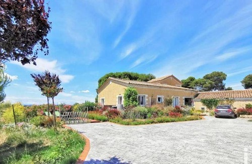Lezignan-Corbieres Apartment | 80 m² Apartment ∙ 2 bedrooms ∙ 5 guests