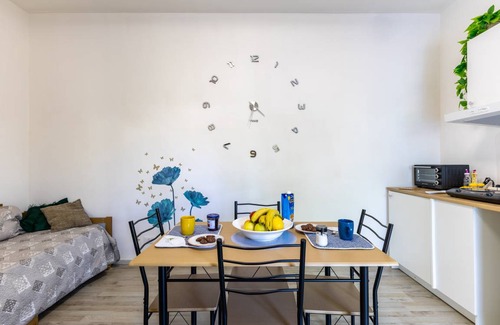 Comiso Apartment | 80 m² Apartment ∙ 3 bedrooms ∙ 5 guests
