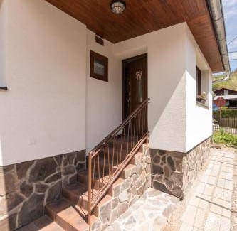 Potok House | 80 m² House ∙ 2 bedrooms ∙ 8 guests
