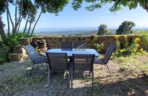 Villardonnel House | 80 m² House ∙ 2 bedrooms ∙ 4 guests