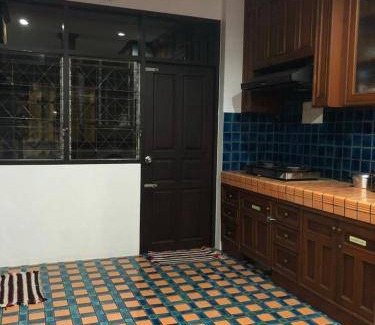 Chakphong House | 80 m² House ∙ 3 bedrooms ∙ 12 guests