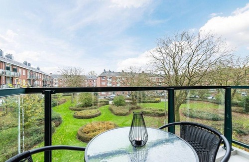 Amsterdam North Resort | 80 m² Private room ∙ 1 bedroom ∙ 1 guest
