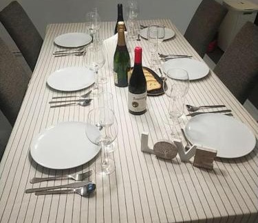 Balmaseda Apartment | 80 m2 recién reformado, acogedor y elegante.