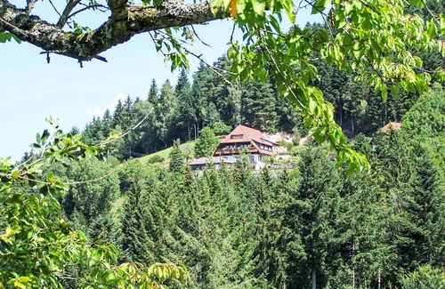Schiltach Villa | 80 m² Villa ∙ 1 bedroom ∙ 2 guests