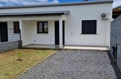 Saint-Joseph Villa | 80 m² Villa ∙ 2 bedrooms ∙ 6 guests