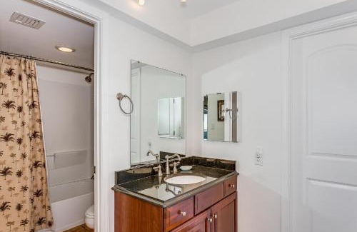 Pensacola Beach House | 804E Regency Towers