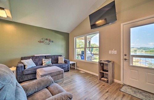 Bean Station Cottage | 82 m² Cabin ∙ 2 bedrooms ∙ 6 guests