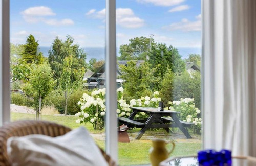 Sandvig House | 82 m² House ∙ 3 bedrooms ∙ 4 guests