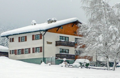 Surava Apartment | 85 m² Apartment ∙ 3 bedrooms ∙ 6 guests
