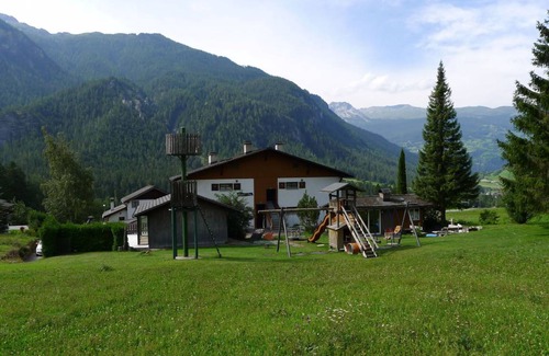 Surava Apartment | 85 m² Apartment ∙ 3 bedrooms ∙ 6 guests