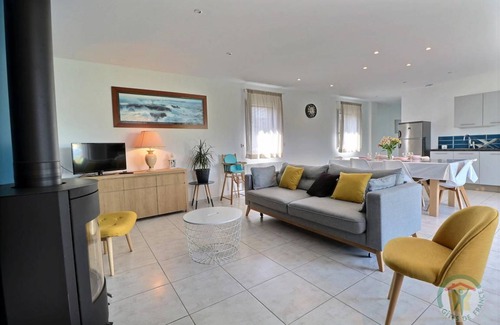 Dol-de-Bretagne House | 85 m² Gîte ∙ 2 bedrooms ∙ 4 guests