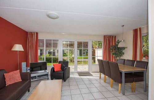 Hellendoorn House | 85 m² House ∙ 2 bedrooms ∙ 4 guests