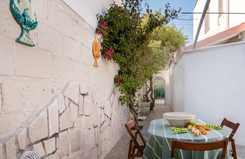 Torre Colimena House | 85 m² House ∙ 2 bedrooms ∙ 5 guests