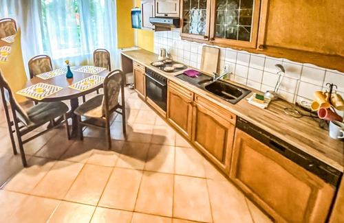 Lysomice House | 85 m² House ∙ 1 bedroom ∙ 8 guests
