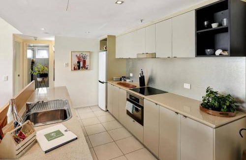 Cairns Central Business District Apartment | 87 m² Apartment ∙ 2 bedrooms ∙ 4 guests