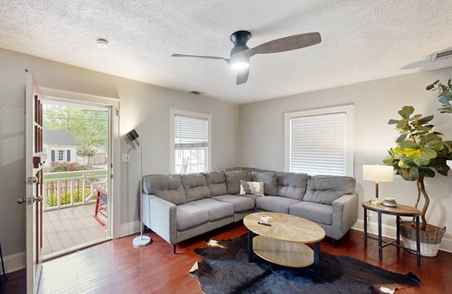 Westside House | 87 m² House ∙ 2 bedrooms ∙ 4 guests