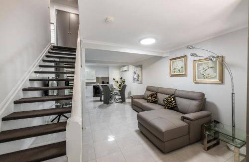 South Toowoomba Hotel | 88 m² Motel ∙ 3 bedrooms ∙ 127 guests