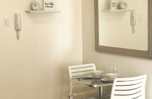 Barangay 670 Apartment | 8Adriatico2 Contemporary Luxurious Studio