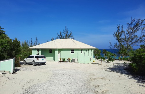 Port Howe Villa | 9 Acres of Pure Bahamas