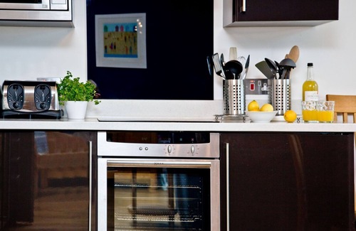 Torcross Apartment | 9 At The Beach - an apartment that sleeps 6 guests in 2 bedrooms