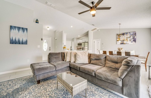 Greater Groves House | 9 Mi to Disney World: Family Home w/Private Pool!