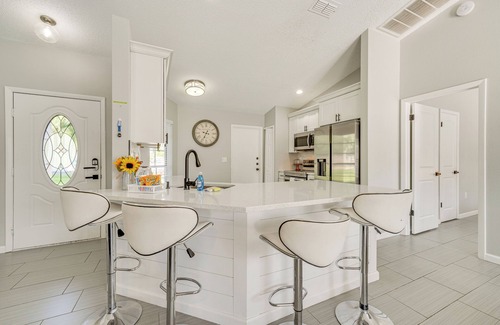 Greater Groves House | 9 Mi to Disney World: Family Home w/Private Pool!