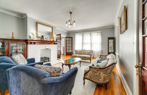Redstar House | 9 Mi to New River Gorge Spacious Retreat with Porch