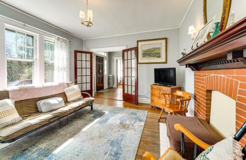 Redstar House | 9 Mi to New River Gorge Spacious Retreat with Porch
