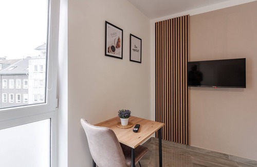 Altstadt-Nord Apartment | #9 | MODERN - CENTRAL - COLOGNE FAIR - WIFI - KITCHEN