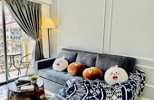 Bukit Jalil Apartment | 9 pax Homestay near Axiata Arena & Pavilion 2